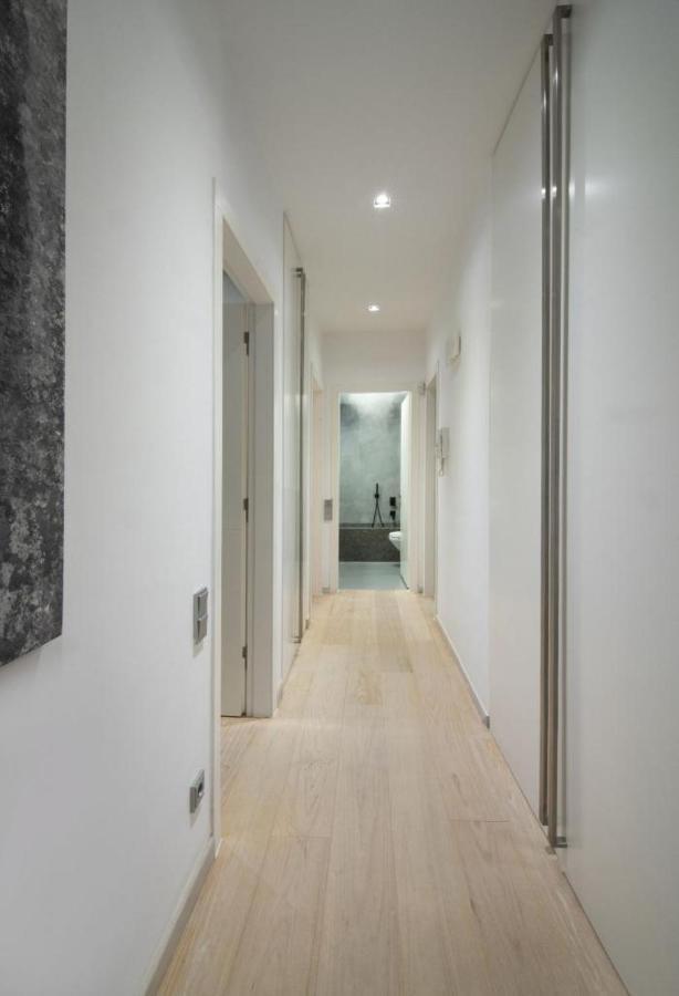 Elegant And Private Living By Neuvel Villa Athens Exterior photo
